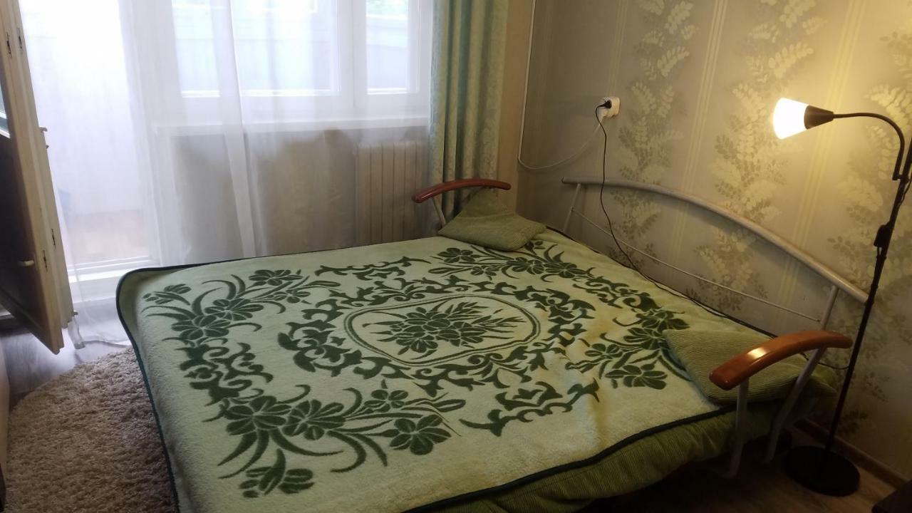 Apartment On Metro Mihalova Minsk Exterior photo